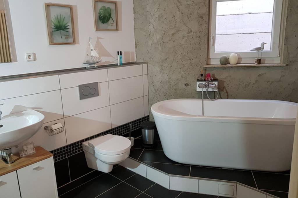 Lichtenstein  Idyllische Ferienwohnung Zum Wohlfuehlen+Entspannen מראה חיצוני תמונה