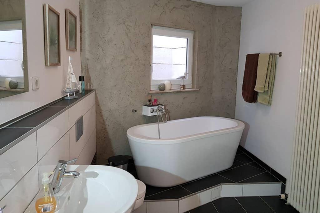 Lichtenstein  Idyllische Ferienwohnung Zum Wohlfuehlen+Entspannen מראה חיצוני תמונה